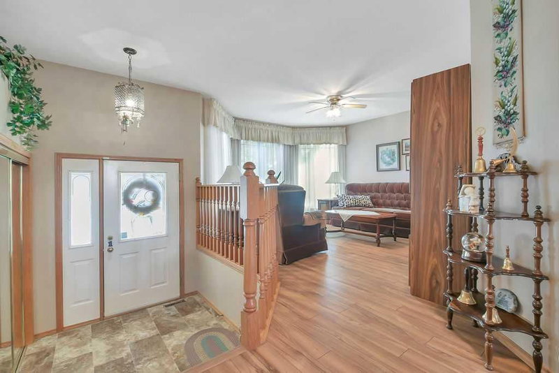 51 Willow Springs Crescent