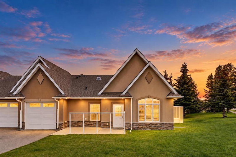2 - 20 River Heights View