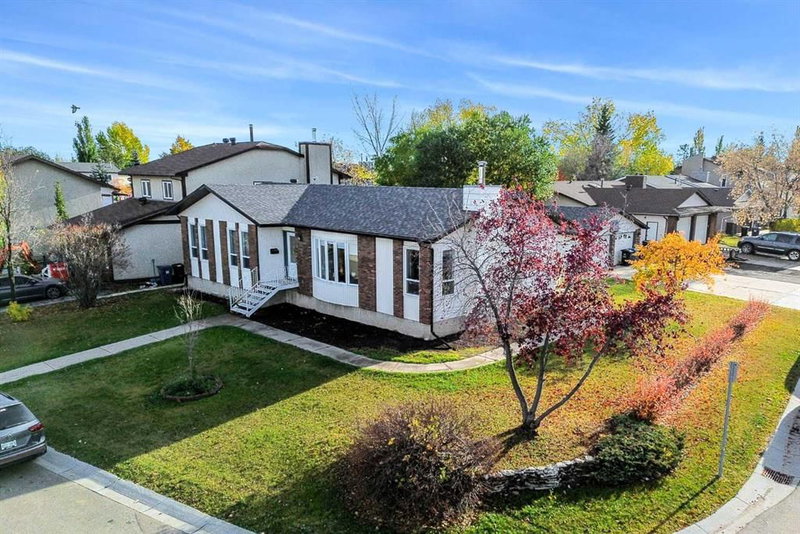 222 Berens Place