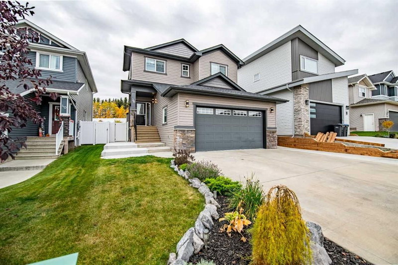 38 Cole Way