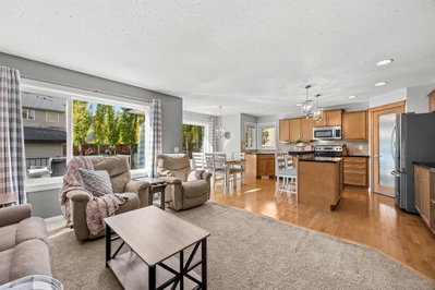 176 Royal Oak Terrace NW
