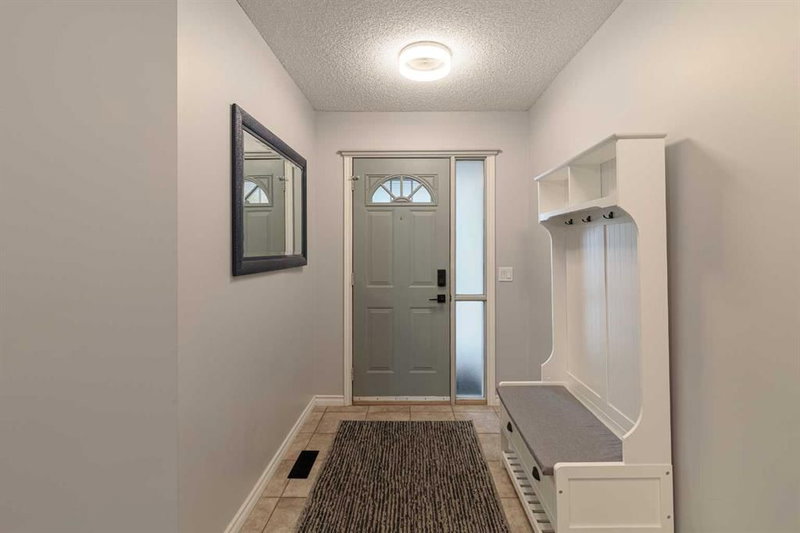 7 Richelieu Court SW