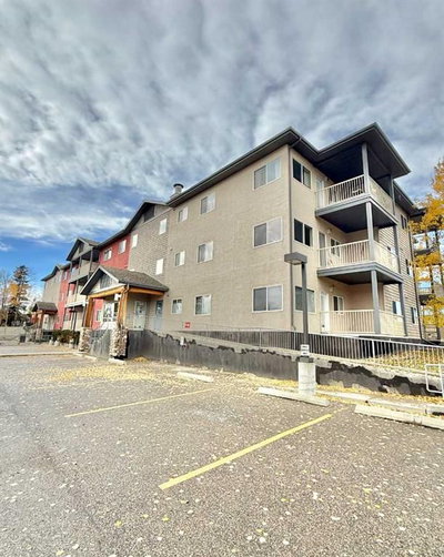 202 - 109 Seabolt Drive