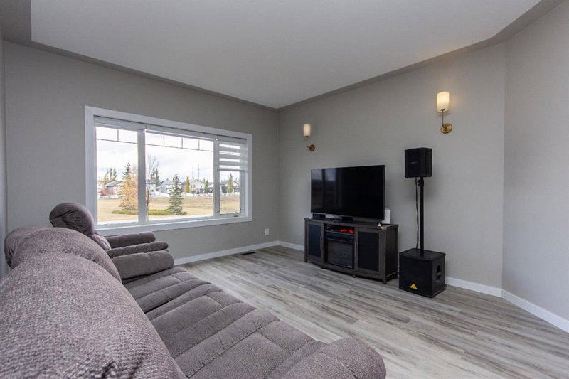 55 Viscount Drive