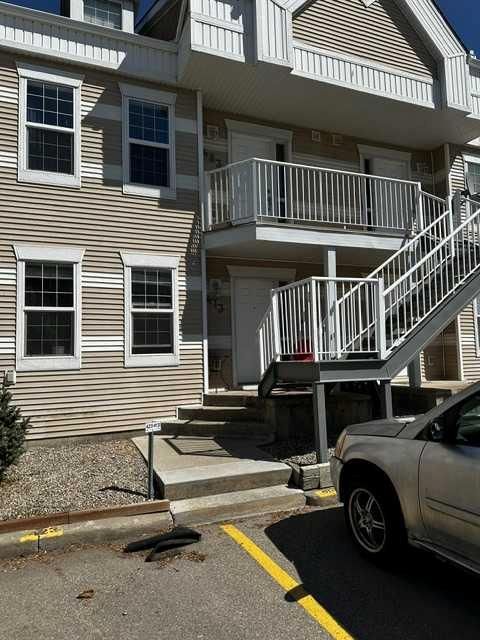 423 - 103 Strathaven Drive