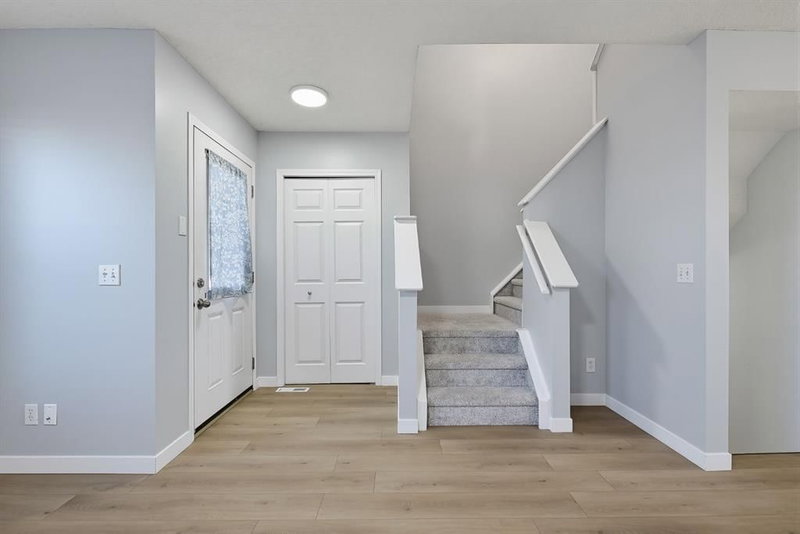 220 Covemeadow Road NE
