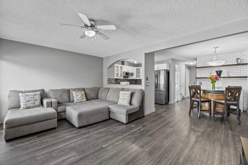 116 Royal Birch Mount NW, Royal Oak — interior photo 6