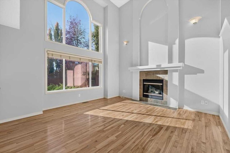 238 New Brighton Circle SE