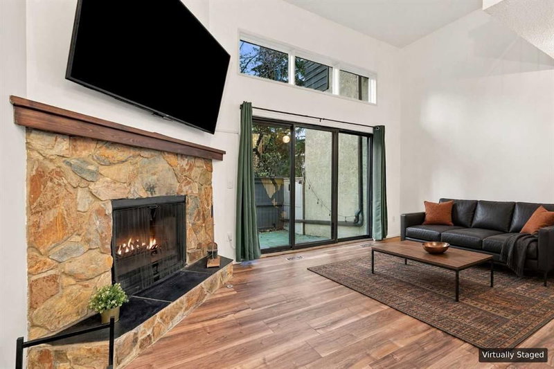 69 Glamis Gardens SW, Glamorgan — interior photo 6