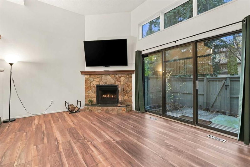 69 Glamis Gardens SW, Glamorgan — interior photo 7