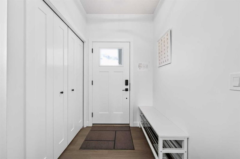 4 Heritage Lane