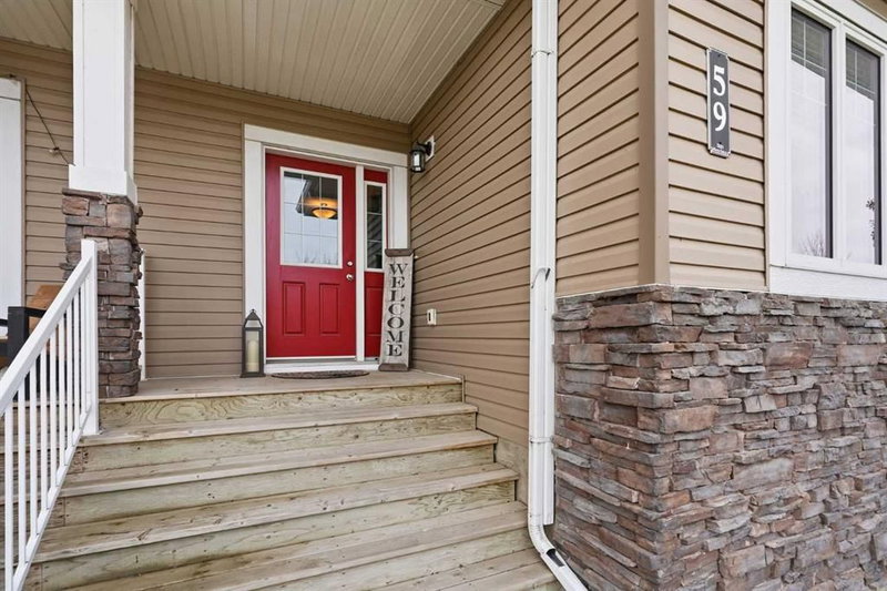 59 Crestview Boulevard