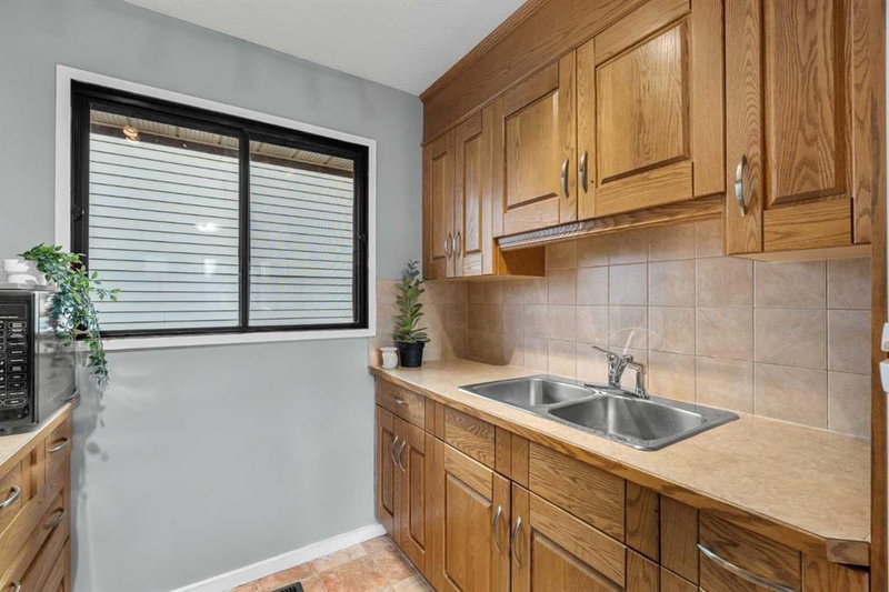 96 Abalone Crescent NE, Abbeydale — interior photo 6
