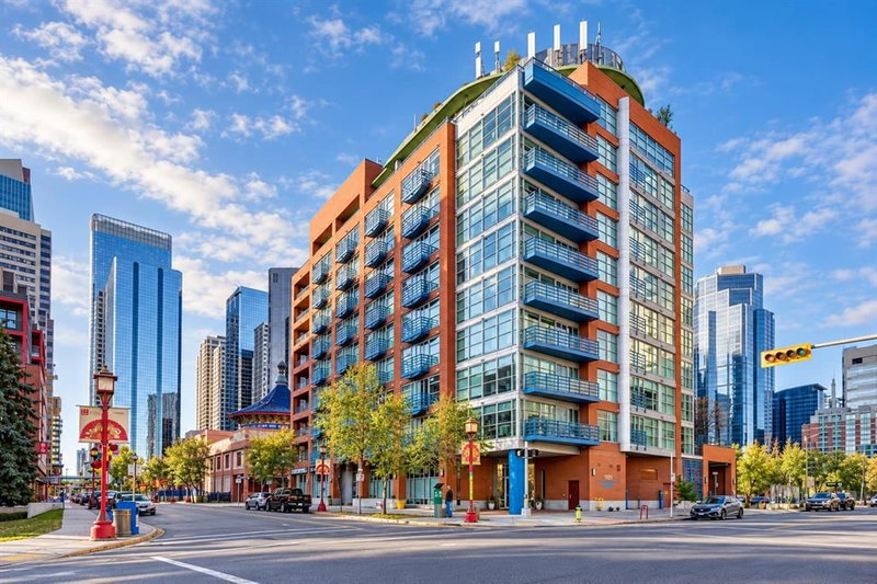 1005 - 205 Riverfront Avenue SW