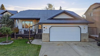 57 Falcon Crescent