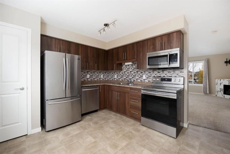 33 - 711 Beacon Hill Drive