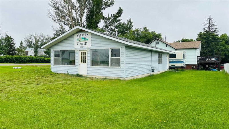 101 1 Street W