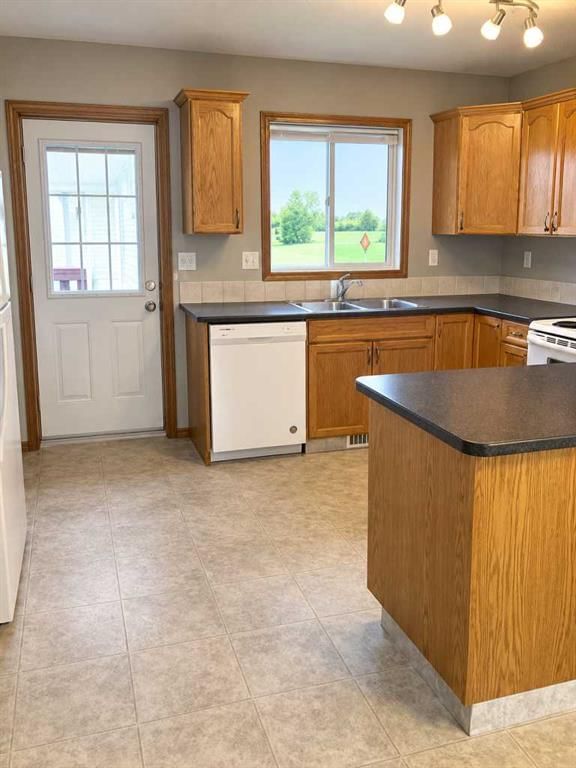 231 Kendrew Drive