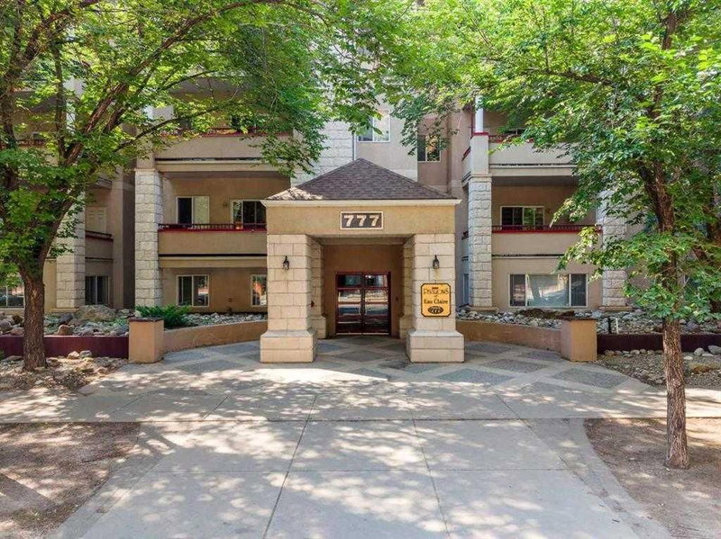 401, 777 3 Avenue SW, Eau Claire — photo 2