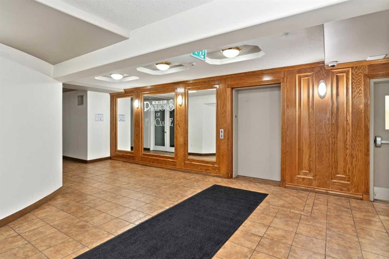 401, 777 3 Avenue SW, Eau Claire — interior photo 6