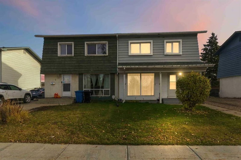 7 Pond Crescent