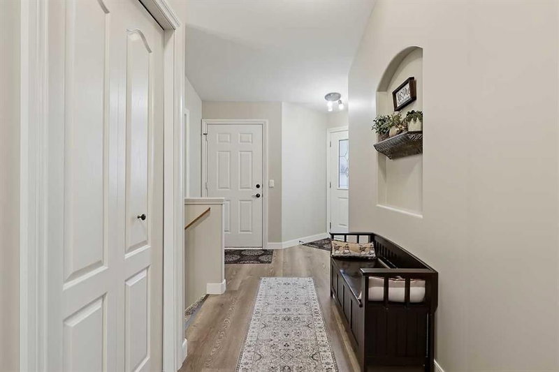 118 Whispering Way