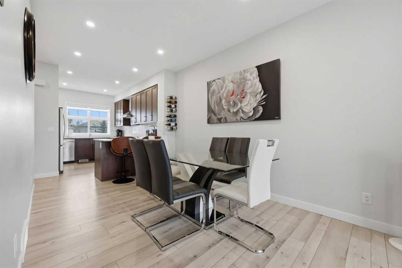 11 Les Jardins Park SE, Douglasdale/Glen — interior photo 7