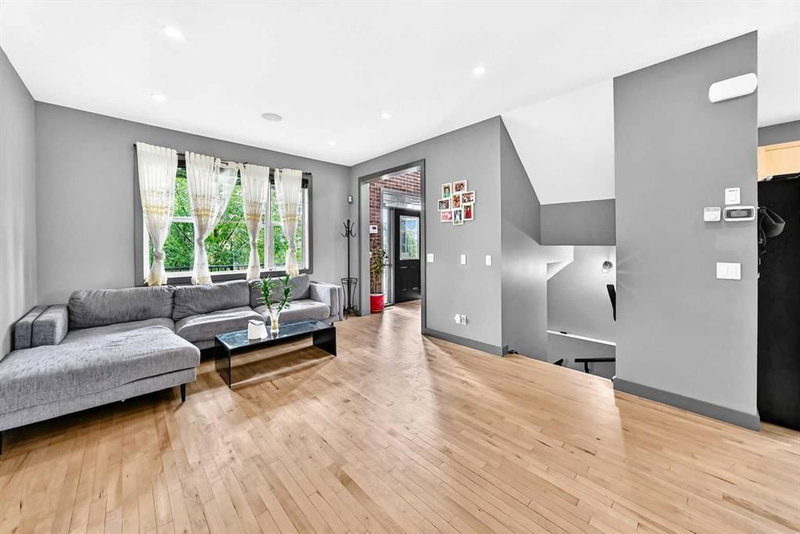 1200 Ravenswood Drive SE, Ravenswood — interior photo 7