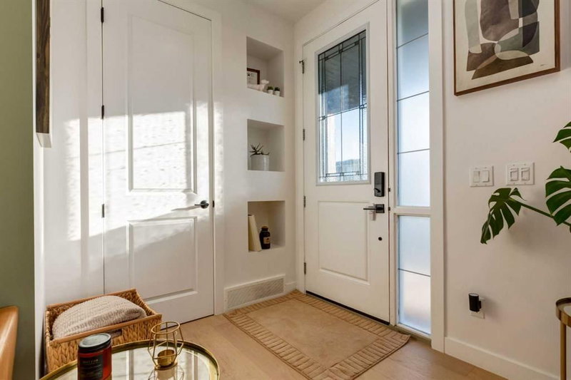 301 Sundown Road, Sunset Ridge — interior photo