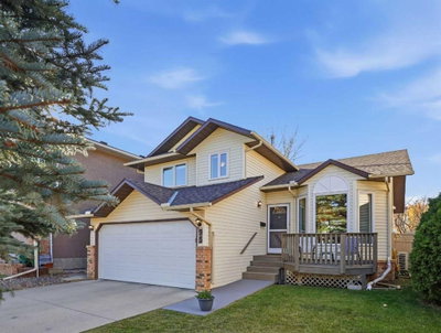 95 Macewan Ridge Close NW