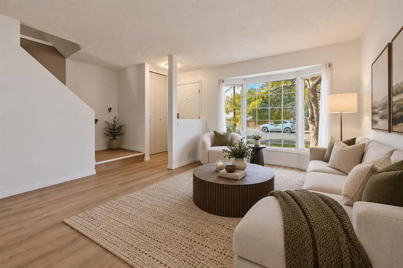 70 Edgeburn Crescent NW, Edgemont — interior photo 5