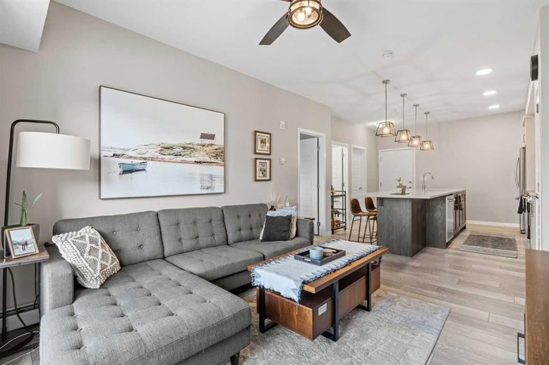 205, 370 Harvest Hills Common, Harvest Hills — interior photo 5