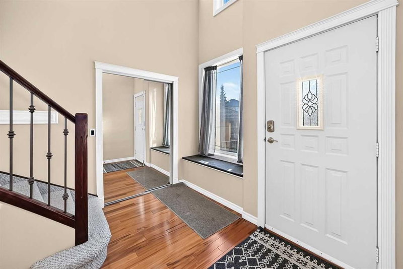 222 Royal Crest Place NW, Royal Oak — interior photo