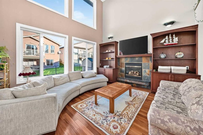 222 Royal Crest Place NW, Royal Oak — interior photo 5