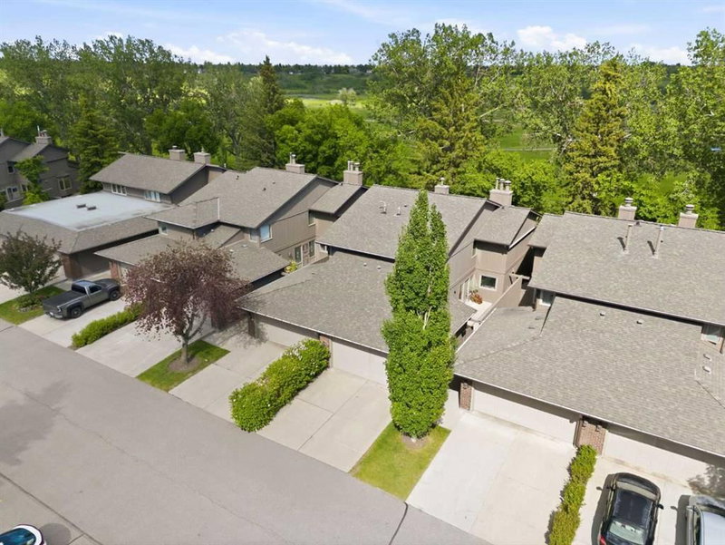 821, 860 Midridge Drive SE, Midnapore — photo 3