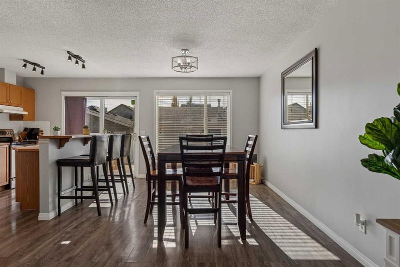 140 Prestwick Villas SE, McKenzie Towne — interior photo 7