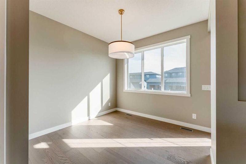 279 Waterford Heights, Waterford — interior photo 6