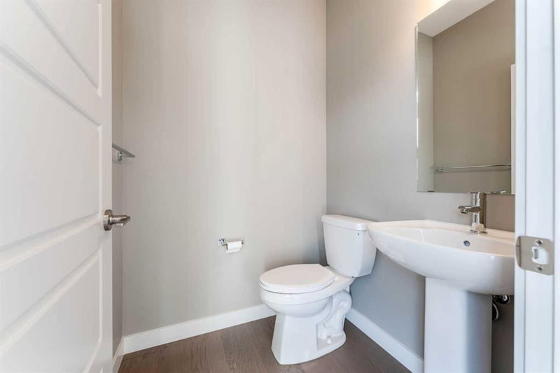 279 Waterford Heights, Waterford — interior photo 7