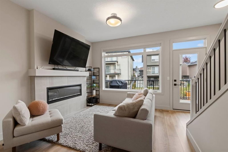 52 Royal Elm Green NW, Royal Oak — interior photo 7