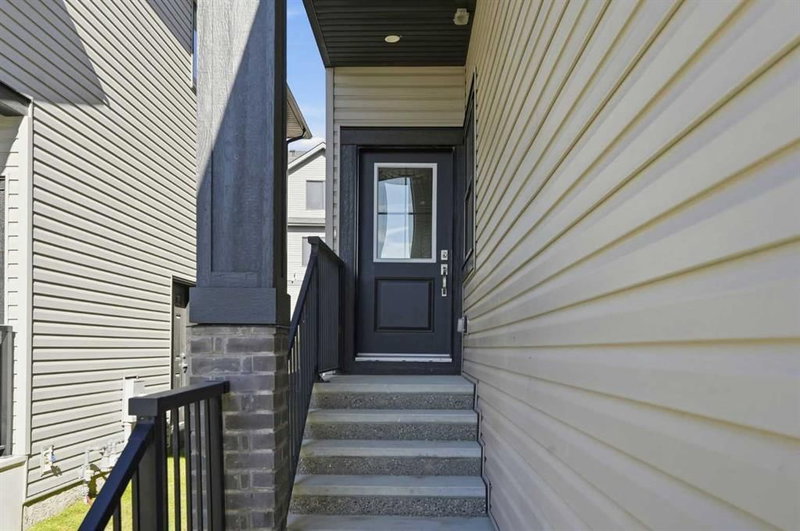111 Heritage Manor