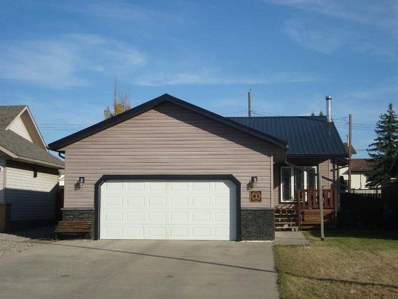 3 Regency Close