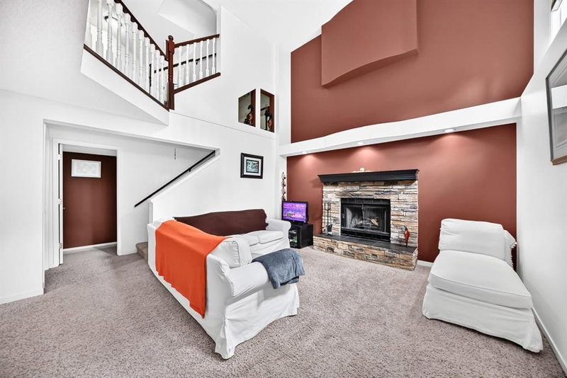 14954 Mt Mckenzie Drive SE, McKenzie Lake — photo 2