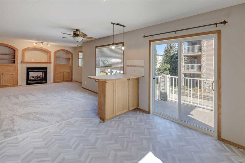 6711 Pinecliff Grove NE, Pineridge — interior photo 7