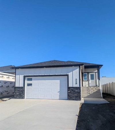 328 Somerside Road SE