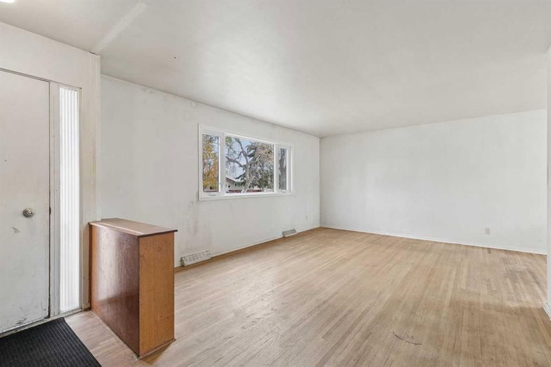 41 Fraser Road SE