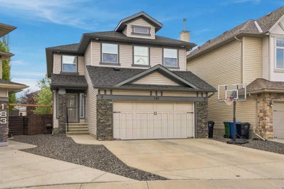 185 Silverado Plains Close SW