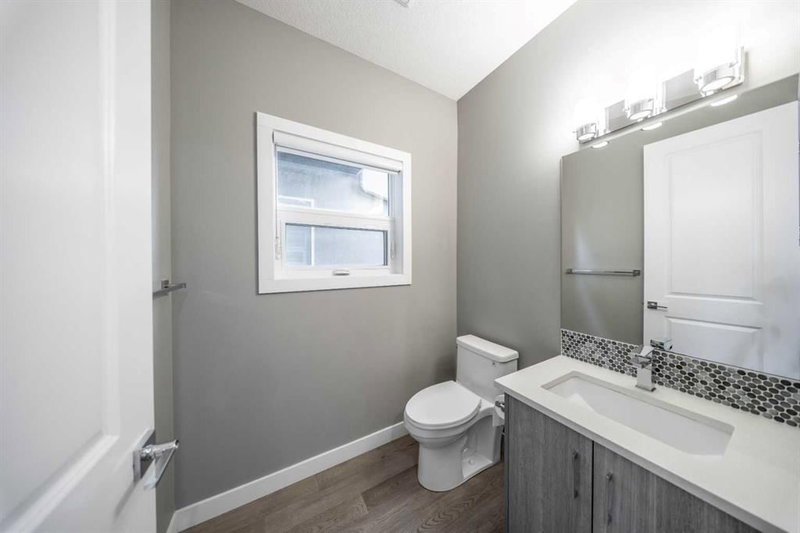 634 17 Avenue NW, Mount Pleasant — interior photo 6