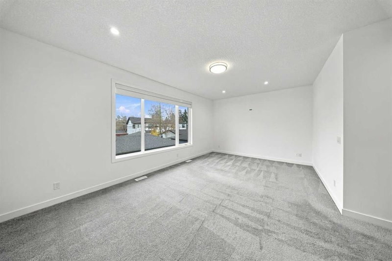 634 17 Avenue NW, Mount Pleasant — interior photo 7
