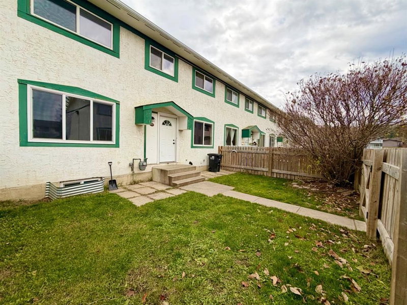 29 - 110 Tamarack Avenue