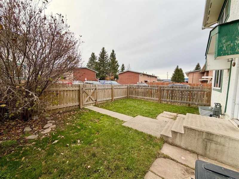 29 - 110 Tamarack Avenue